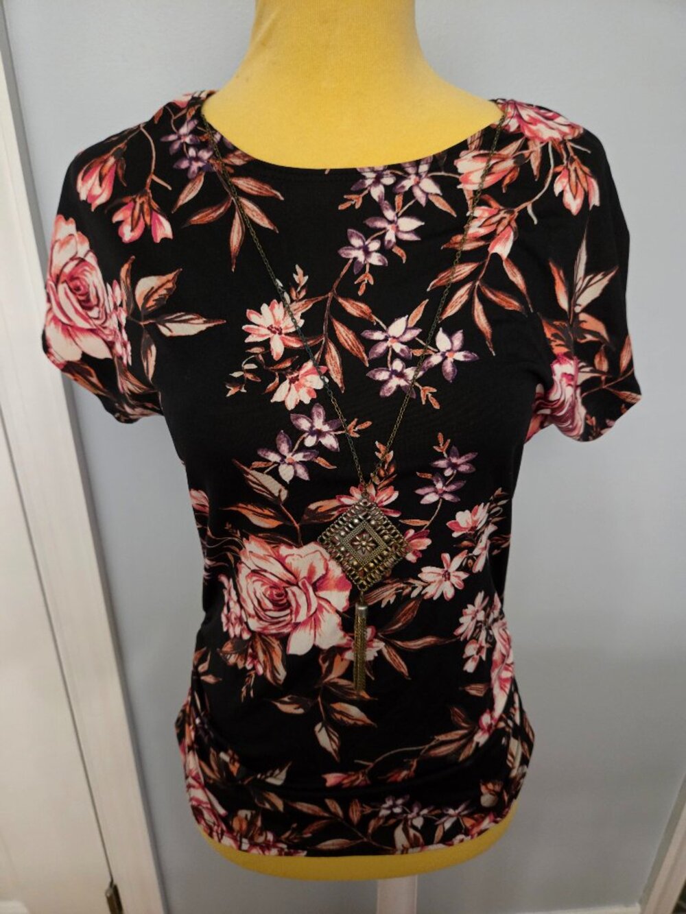 Say Anything Floral Top w/ Necklace